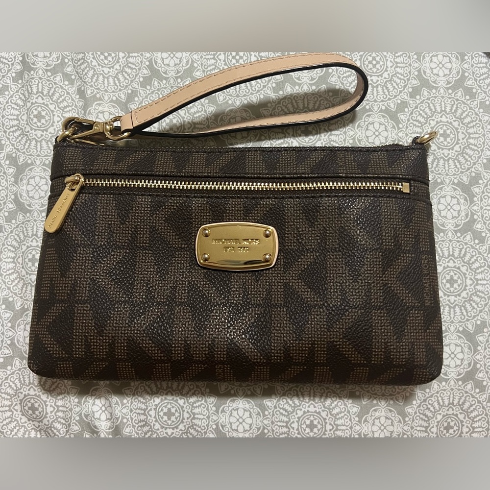Never used Michael Kors bag!